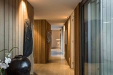 05 Cedar planks are also used for inner decor