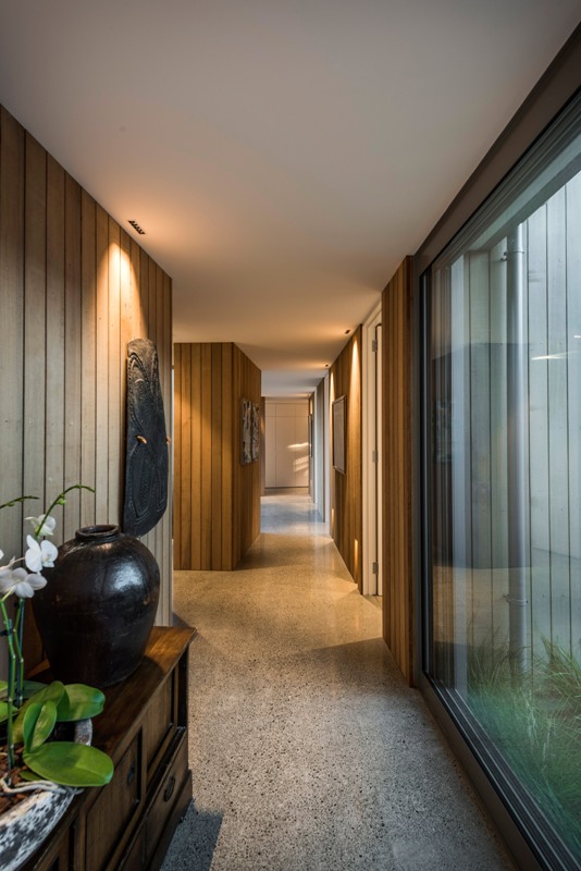 Cedar planks are also used for inner decor