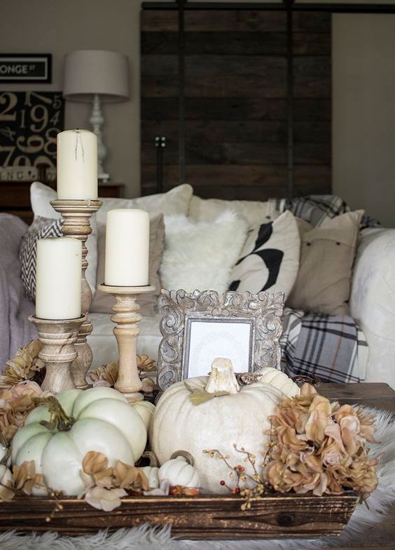 34 Chic Neutral Fall Décor Ideas You'll Like - DigsDigs