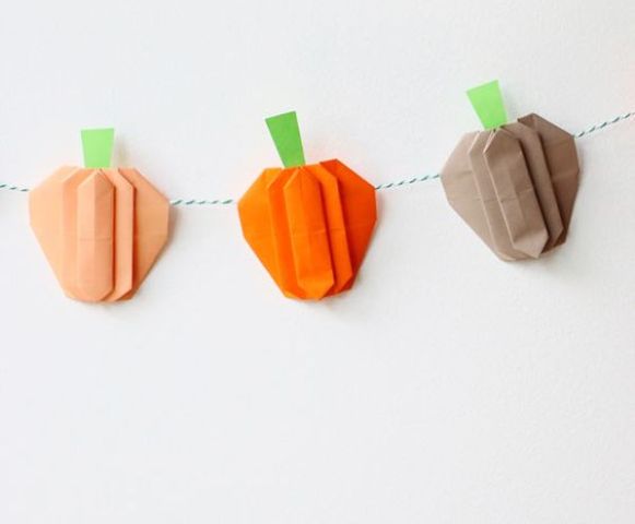 origami pumpkin garland