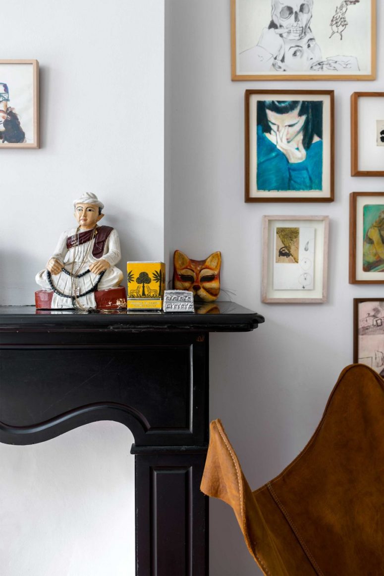 The artist owner made the home personalized using his own artworks