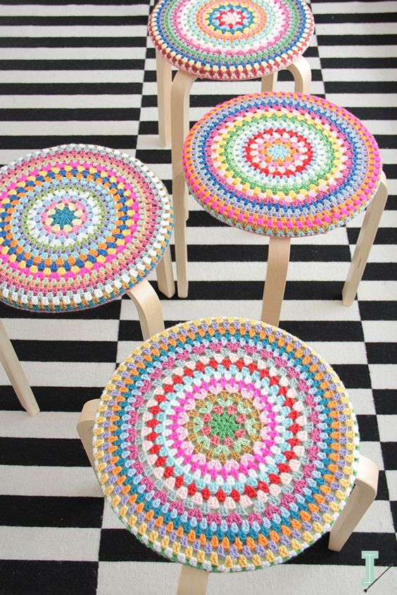 cover your stool with bold crochet wraps for the cold season to make them cozier