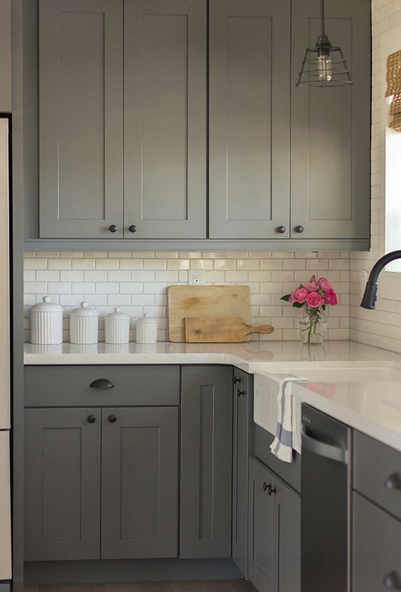 35 Ways To Use Subway Tiles In The Kitchen - DigsDigs