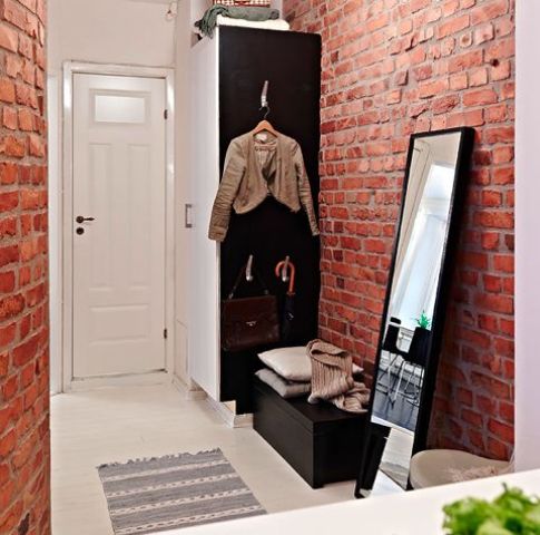 use red brick panels to spruce up your entryway without much fuss