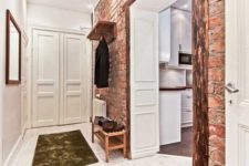 15 antique brick walls for a vintage-styled entryway