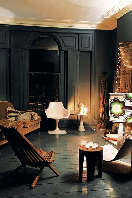 30 Dark Moody Living Room Décor Ideas - DigsDigs