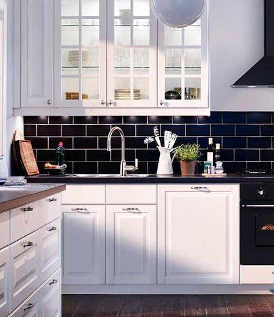 35 Ways To Use Subway Tiles In The Kitchen - DigsDigs