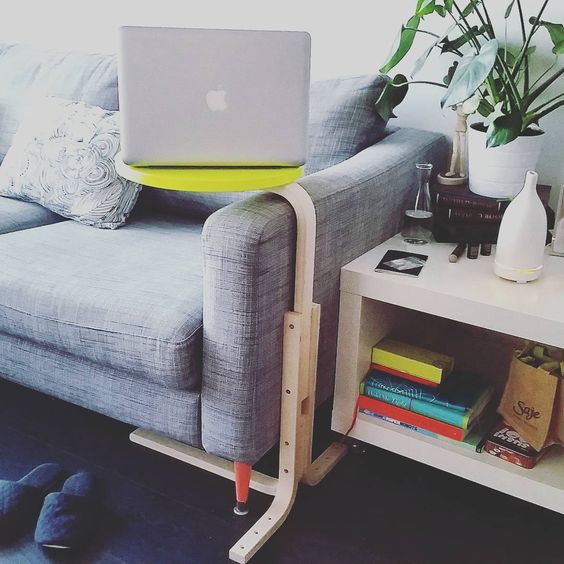 turn an Ikea Frosta stool into a new laptop table