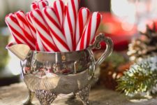 05 candy canes in silver for a Christmas tea party