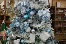 10 blue, silver and white Christmas tree decor
