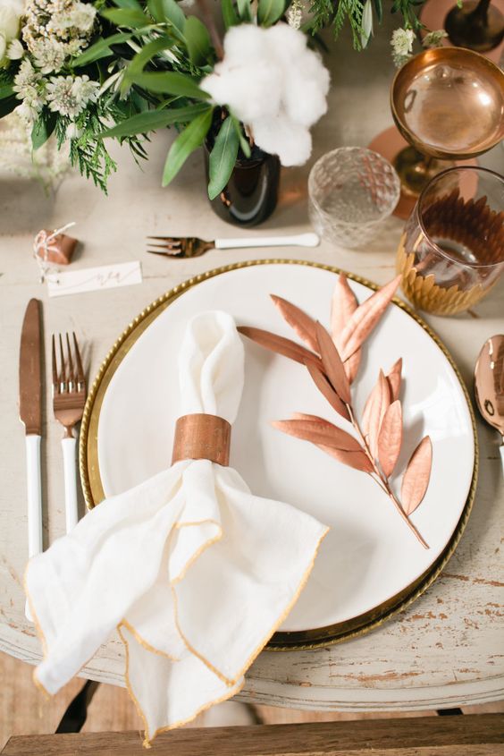 copper glasses, tableware and accessories are right what you need for a festive table