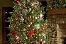 39 a drum-inspired gift box that covers the tree base