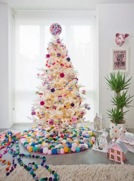 How To Cover A Christmas Tree Base: 83 Ideas - DigsDigs