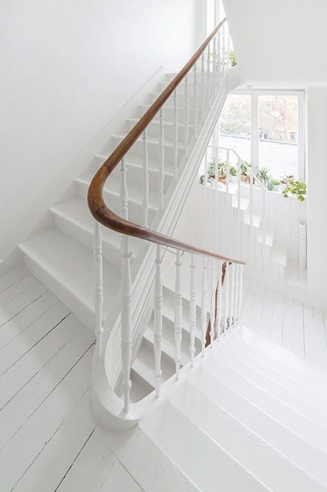 35 HQ Photos Modern Stair Banisters - Top 70 Best Stair Railing Ideas Indoor Staircase Designs