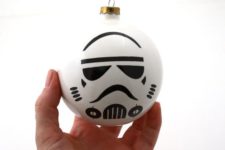 07 graphic Storm Trooper Christmas ornament