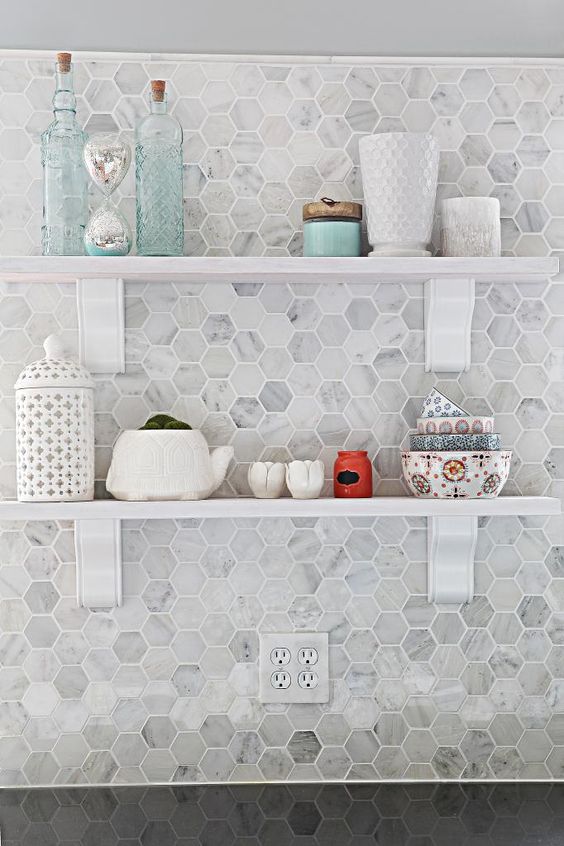 36 Eye-Catchy Hexagon Tile Ideas For Kitchens - DigsDigs