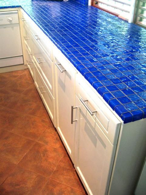 16 cobalt blue and aqua colored ceramic tiles for kitchen countertop