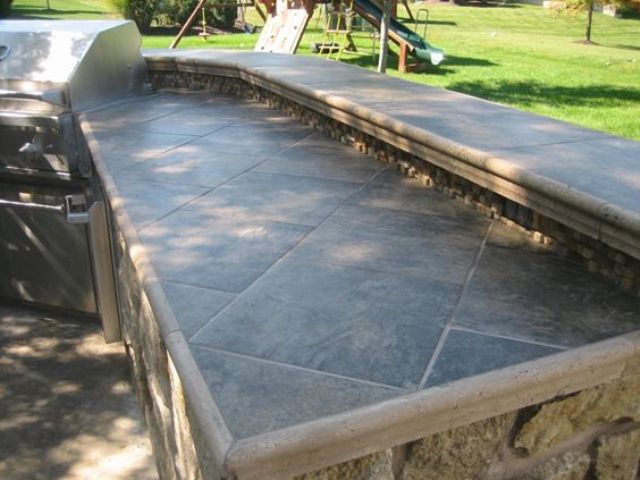 outdoor kitchen tile countertop