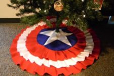25 Captain America Christmas tree skirt