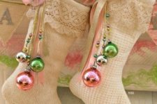 25 shabby stockings with lace and pastel ornaments