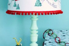 31 retro Christmas tablecloth turned into a lampshade