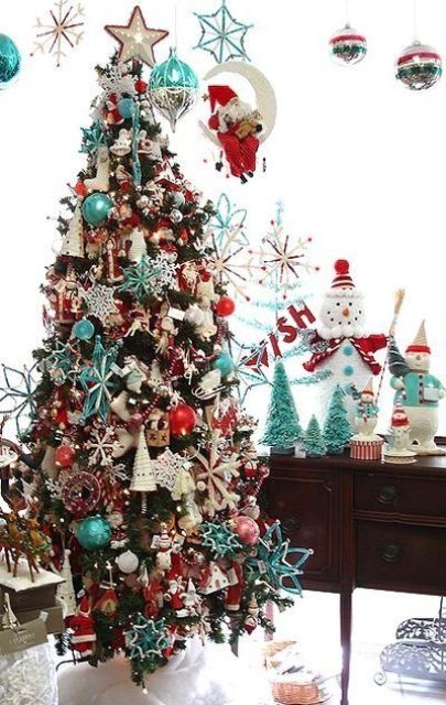 turquoise and red whimsical Christmas tree decor