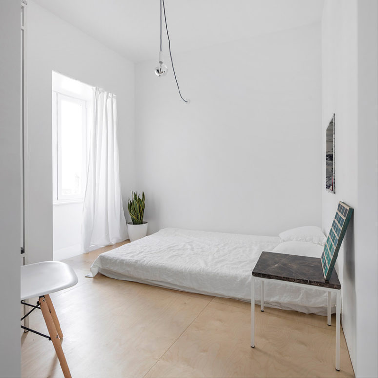 Bedrooms’ existing small sizes are visually expanded with the use of light colors and few furnitures