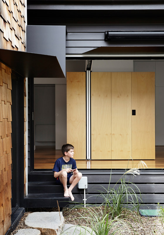 The house is rather opened to outdoors so that the kids and adults could enjoy fresh air and sunlight The house is rather opened to outdoors so that the kids and adults could enjoy fresh air and sunlight