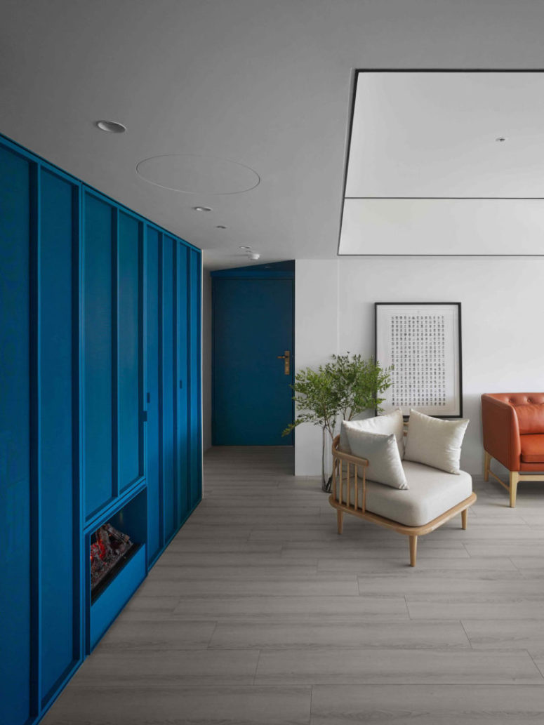 The floors and walls are neutral to create a perfect backdrop for bold furniture