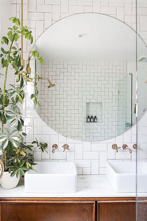 greenery will refresh any bathroom and make it look like a spa
