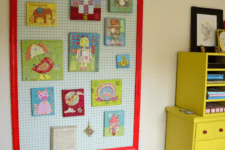 28 framed pegboard for displaying kids’ drawings