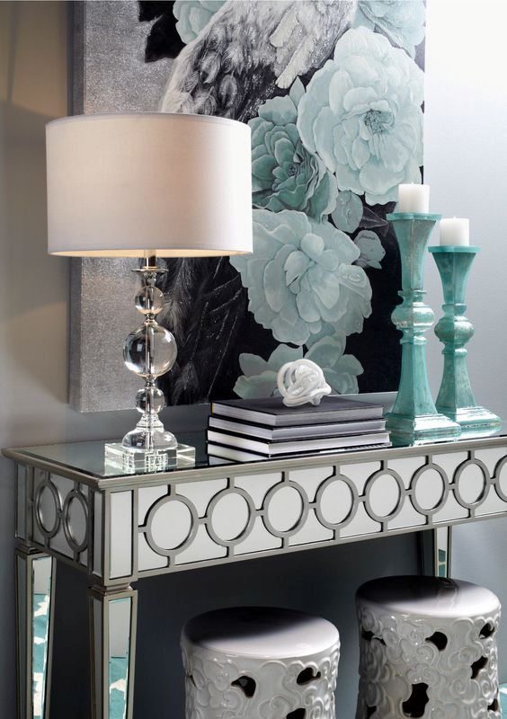 34 Stylish Console Tables For Your Entryway - DigsDigs
