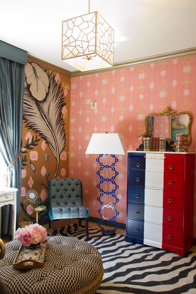 Taupe tones could become a background in a such eclectic bedroom as this one. (Erika Bierman Photography)