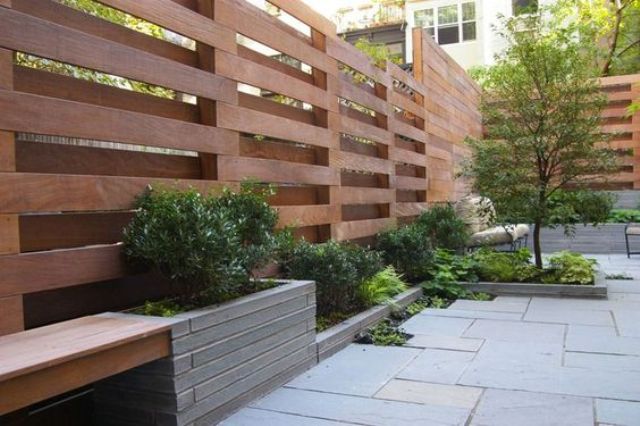 horizontal plank fence with a simple pattern looks cool