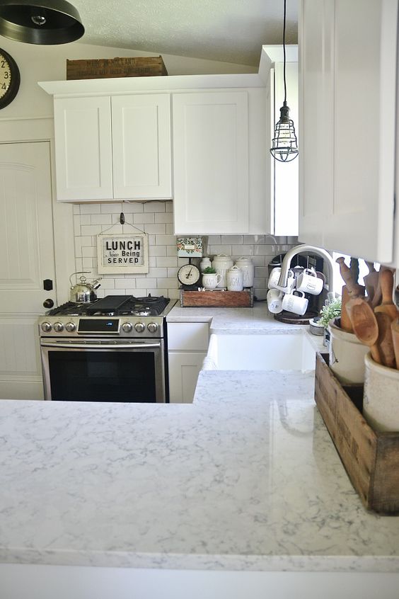 29 Quartz Kitchen Countertops Ideas With Pros And Cons 29 Quartz Kitchen Countertops Ideas With Pros And Cons