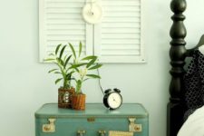 17 a vintage suitcase can become a great nightstand in your bedroom