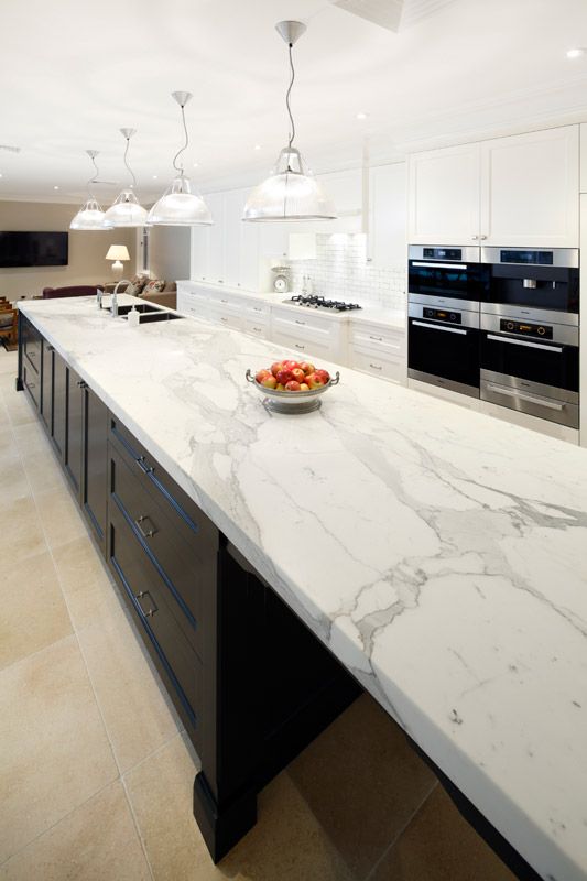 Black And Gray Quartz Countertops In Bright Perky Kitchen Designs