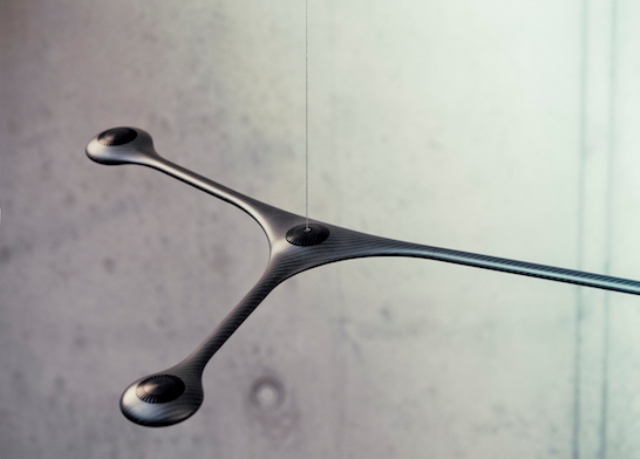 Each piece is made of carbon fiber and comes in different sizes, which lets creating a lot of configurations Each piece is made of carbon fiber and comes in different sizes, which lets creating a lot of configurations