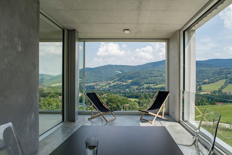 dining with a view The dining space with adorable views and a corner with chairs to enjoy them and relax