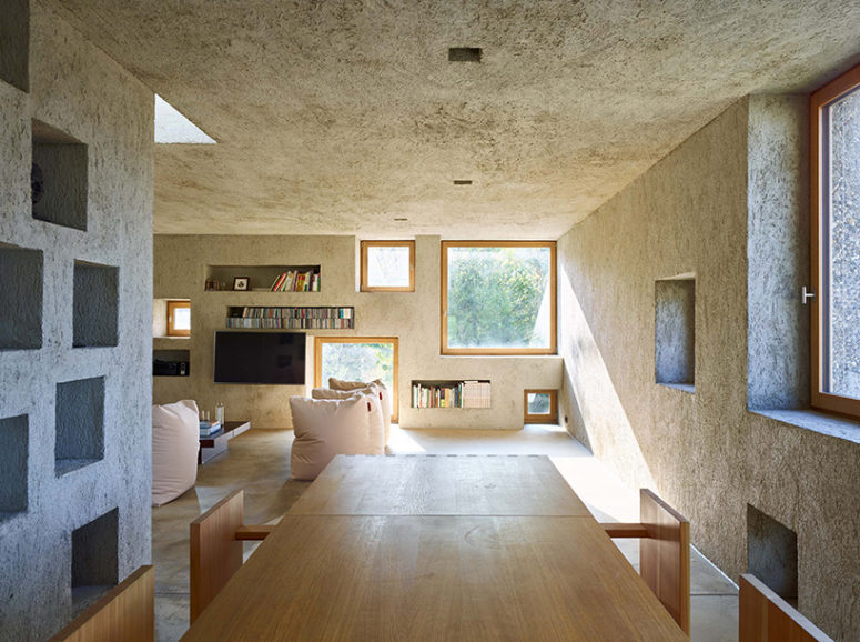 The house looks unique both inside and outside, it's a nice example of modern and even futuristic architecture The house looks unique both inside and outside, it's a nice example of modern and even futuristic architecture