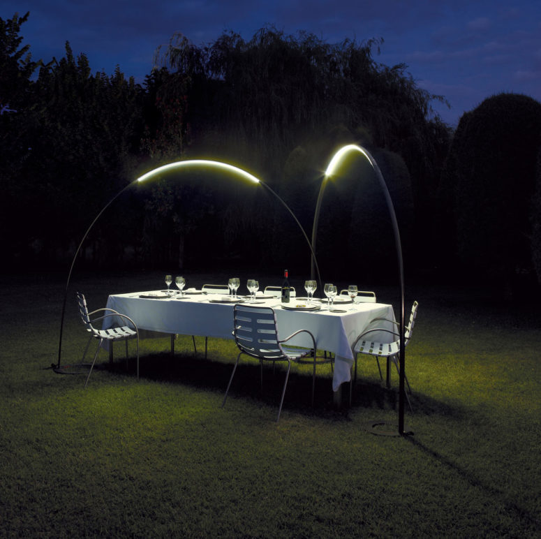 Halley lighting arch by Jordi Vilardell and Meritxell Vidal (via www.digsdigs.com)