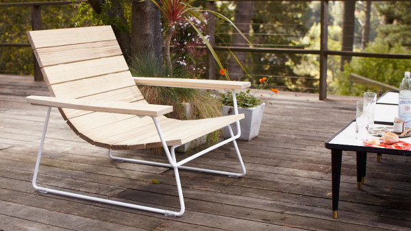 Plank Lounger by Eric Pfeiffer for Council (via design-milk.com)