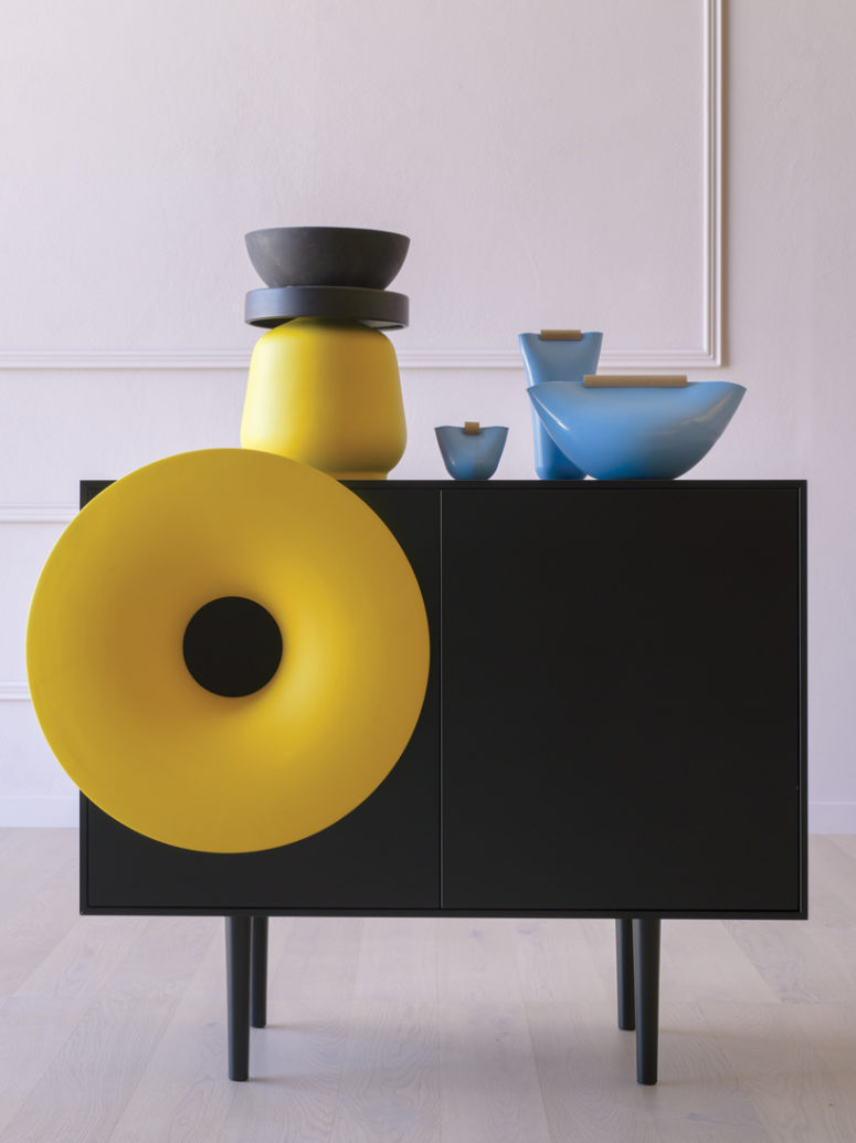 Caruso media cabinet by Paolo Cappello (via www.designboom.com)