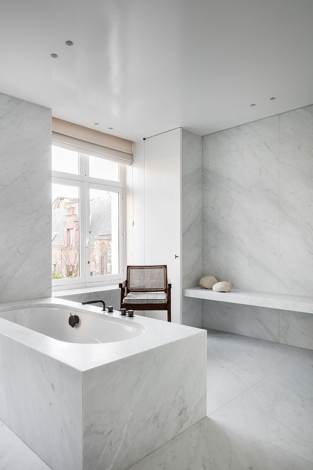 luxurious marble bathroom