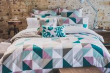 17 pink, grey, emerald and white triangle print bedding looks modern and bold