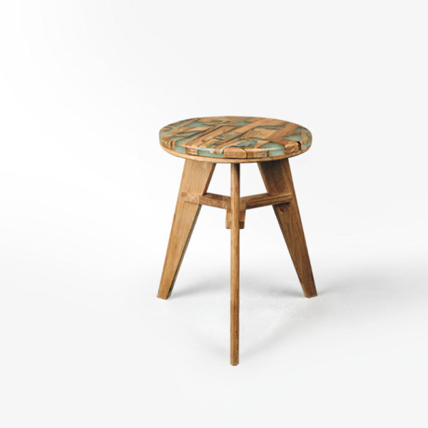 Zero Per Stool by Hattern (via design-milk.com)