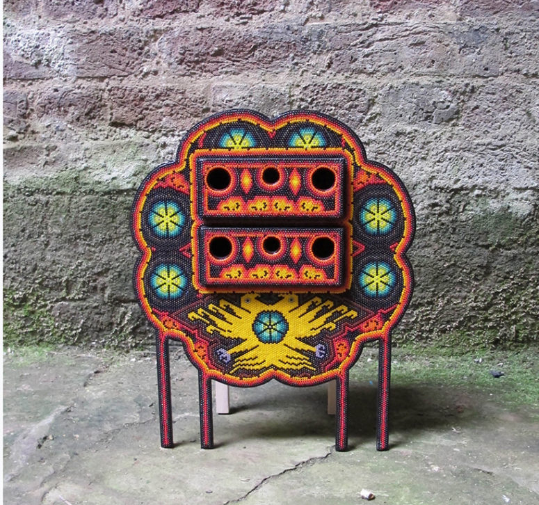 The Hikuri jewellery box’s shape comes from the peyote plant used in ceremonial acts by the Wixarika community The Hikuri jewellery box’s shape comes from the peyote plant used in ceremonial acts by the Wixarika community
