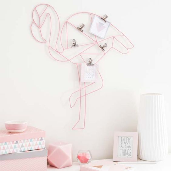 29 Fun Flamingo Touches To Embrace The Summer DigsDigs