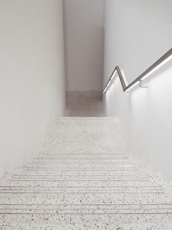 A White Terrazzo Staircase Looks Not Like Your Usual Stairs A White Terrazzo Staircase Looks Not Like Your Usual Stairs