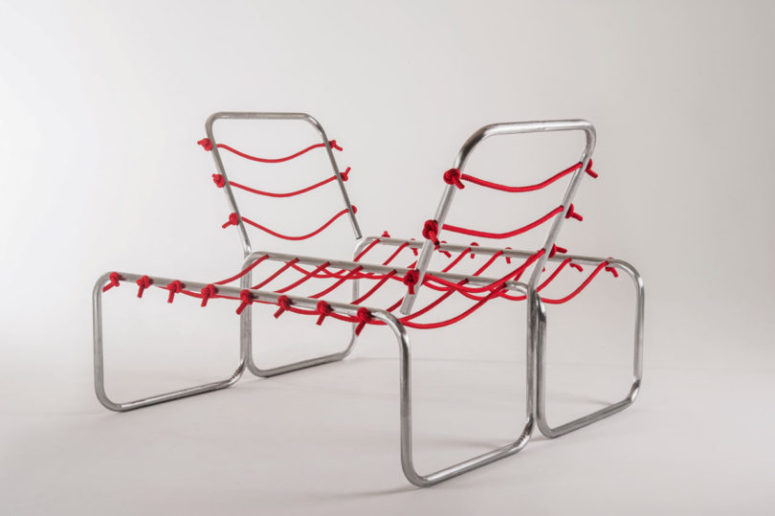 If you want to sit alone, just fix the knots as you want and you won't have to balance